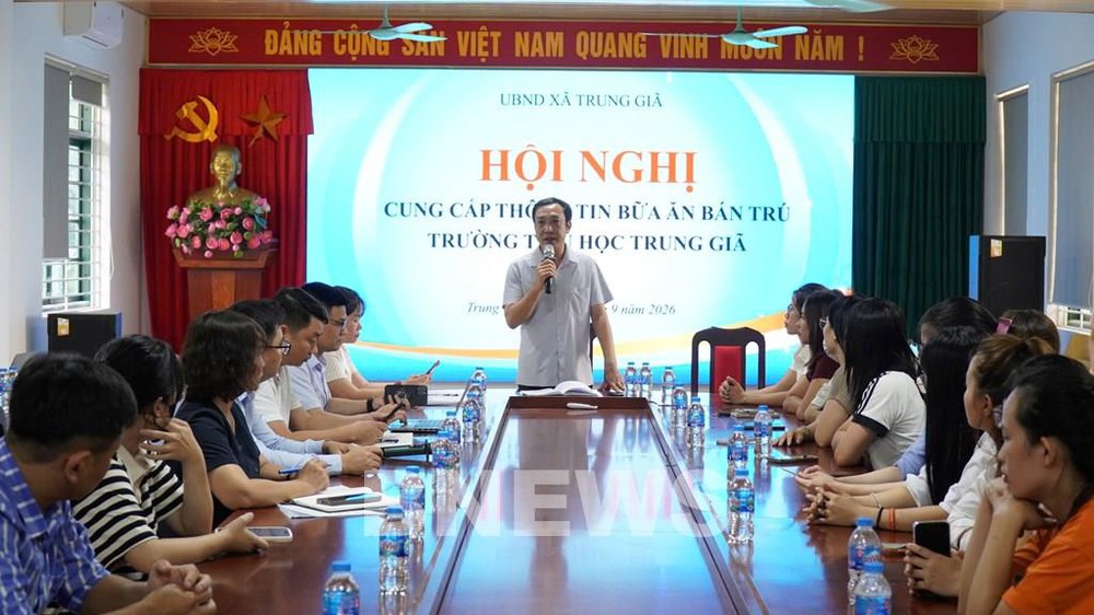 Hà Nội: Không vì tiến độ bữa ăn mà bỏ qua các yêu cầu về an toàn thực phẩm - Ảnh 2. Hà Nội: Không vì tiến độ bữa ăn mà bỏ qua các yêu cầu về an toàn thực phẩm - Ảnh 2.