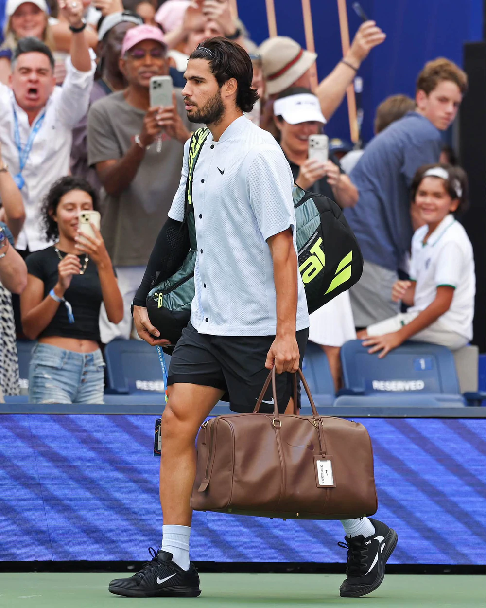 Carlos Alcaraz khẳng định anh không cảm thấy thất vọng sau khi để thua Ben Shelton ở tứ kết US Open 2026. Ảnh: FBNV Carlos Alcaraz khẳng định anh không cảm thấy thất vọng sau khi để thua Ben Shelton ở tứ kết US Open 2026. Ảnh: FBNV