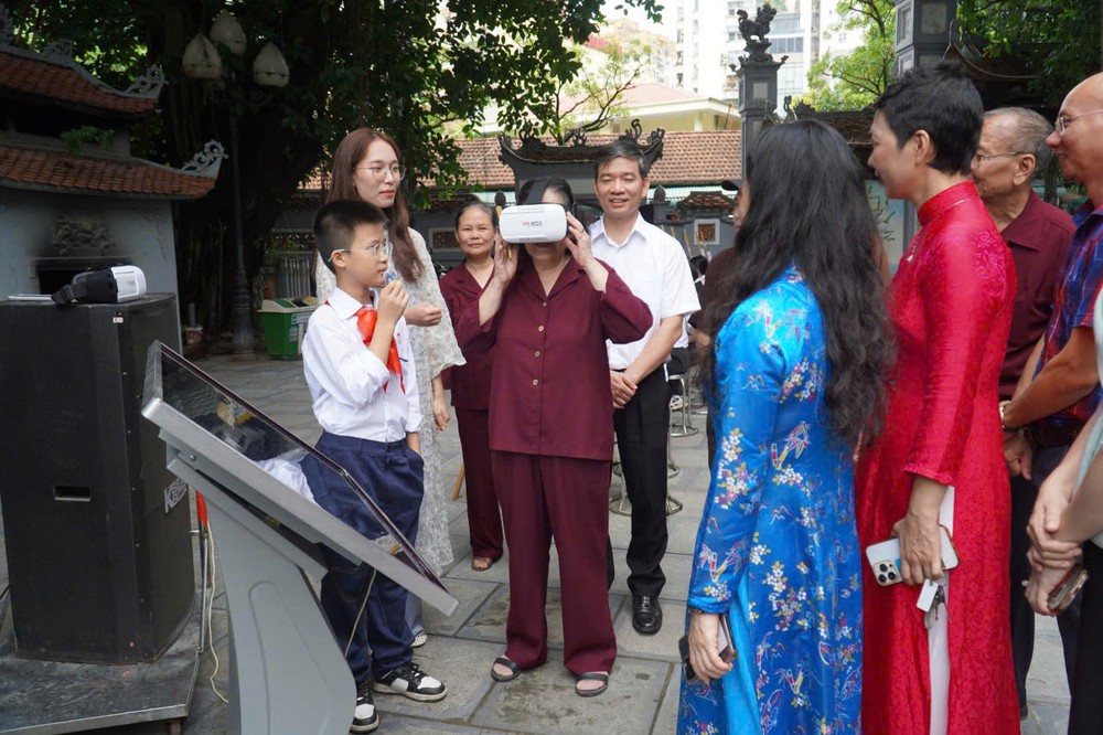 Di sản Hà Nội cùng "lên sóng" giữa 100 ngày chuyển đổi số (kỳ 5 & hết): "Trao quyền" để học sinh chủ động khám phá di sản - Ảnh 4.