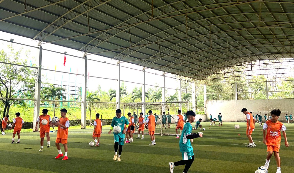 Thầy Công Phượng tìm thêm ngôi sao cho bóng đá Việt Nam - Ảnh 2.