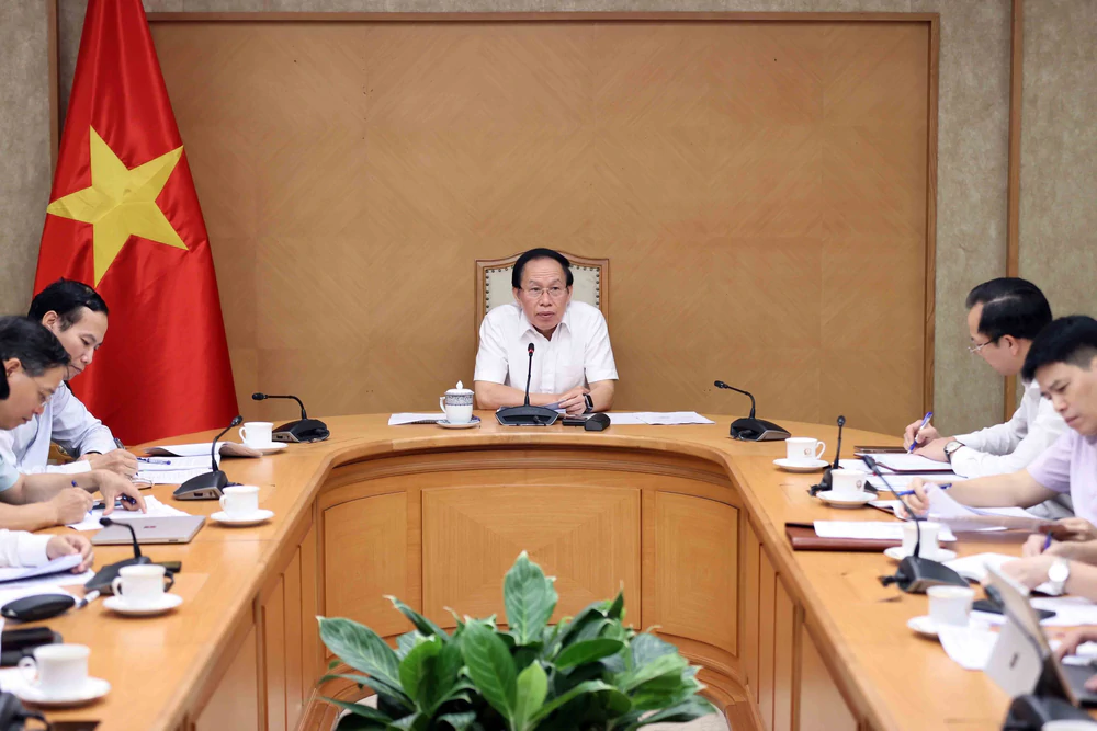 Phó Thủ tướng Lê Tiến Châu: Tháo gỡ ngay khó khăn trong cung ứng sách giáo khoa - Ảnh 2. Phó Thủ tướng Lê Tiến Châu: Tháo gỡ ngay khó khăn trong cung ứng sách giáo khoa - Ảnh 2.