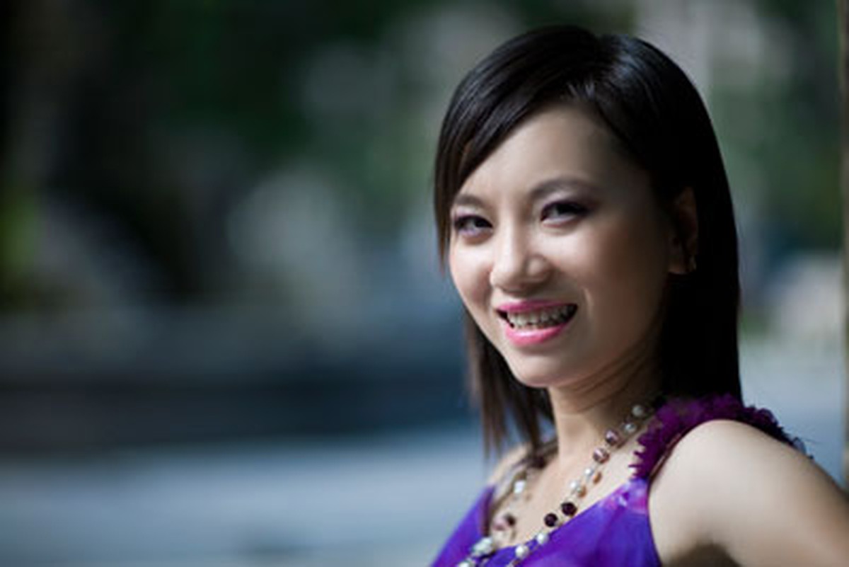 Nhà thơ Vi Thùy Linh xuất bản tập thơ 