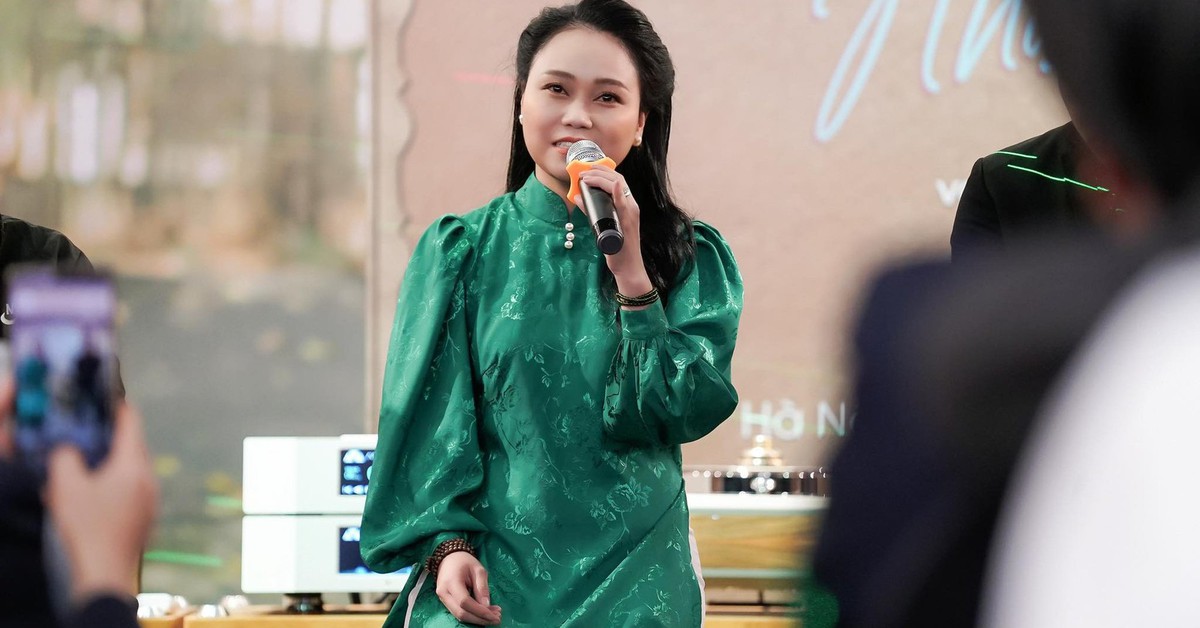 Ca sĩ Nhật Thảo ra mắt album Những ngày thơ mộng