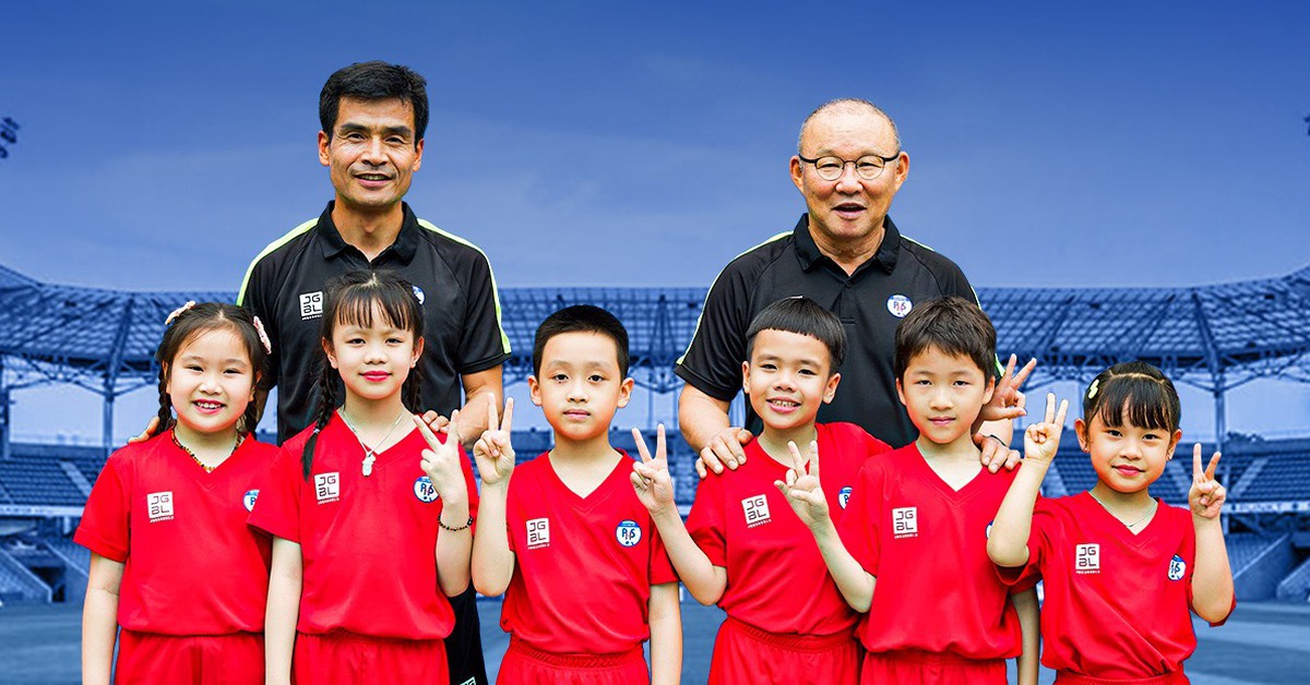 Học viện bóng đá quốc tế của HLV Park Hang Seo ra mắt
