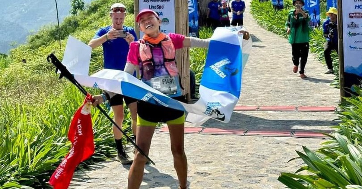 史上第一位穿著涼鞋跑山的越南女孩，獲得百公里以上完美第二名