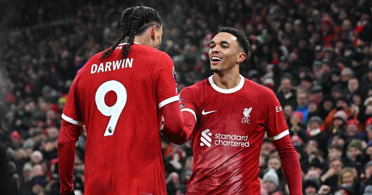Hiểm nguy rình rập Liverpool trong cuộc đua vô địch Ngoại hạng Anh
