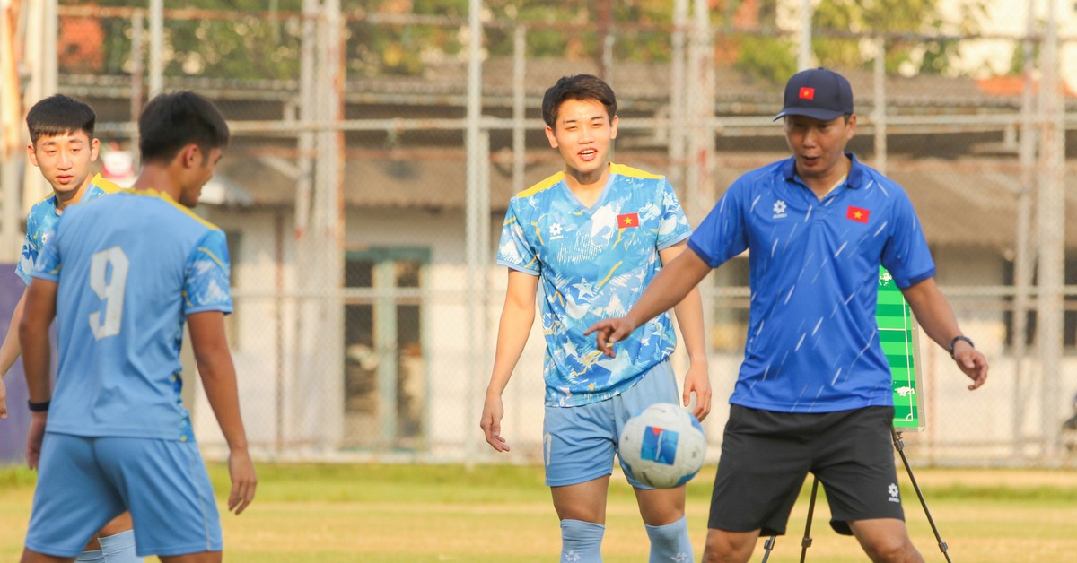 Lịch thi đấu bóng đá hôm nay 18/12: Trực tiếp U22 Việt Nam vs U22 Thái ...