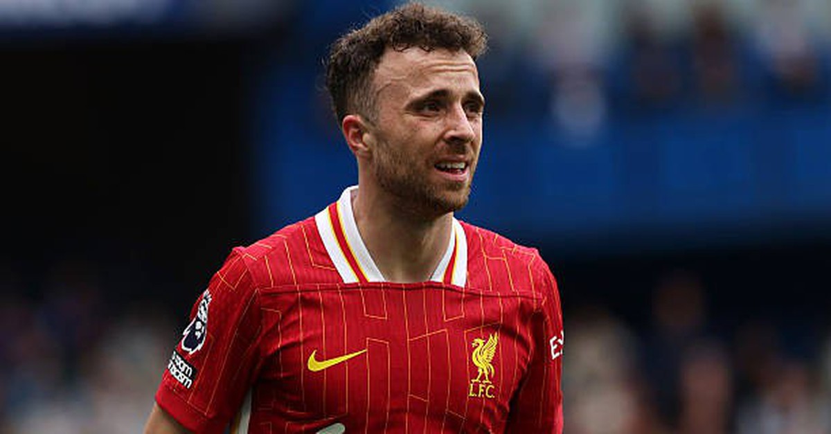 Từ Diogo Jota đến Antonio Reyes, những ngôi sao bóng đá qua đời vì tai nạn  giao thông thảm khốc