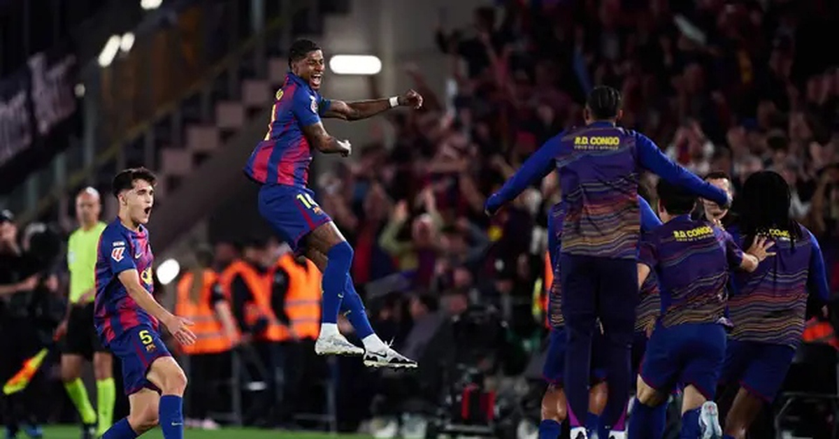 Marcus Rashford tái lập kỳ tích sau 41 năm khi Barcelona vô địch La Liga