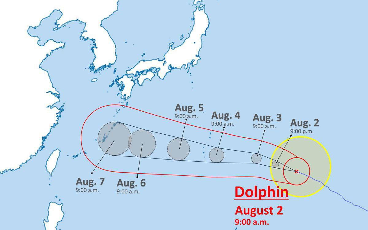 Siêu bão DOLPHIN giảm cấp, di chuyển về phía Okinawa (Nhật Bản)