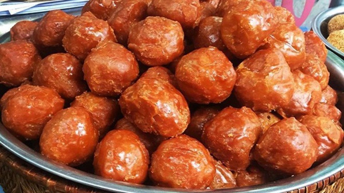Quán bánh rán bánh gối ngon Hà Nội. Ăn bánh khoai bánh chuối há cảo ...
