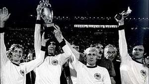 Ngược dòng ký ức, EURO 1976: Sự chào đời của loạt “đấu súng”