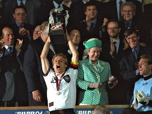 Ngược dòng ký ức, EURO 1996: Đỉnh cao cuối cùng của người Đức
