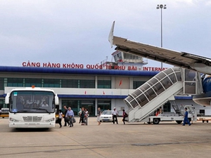 Đóng cửa sân bay Phú Bài trong vòng 9 tháng