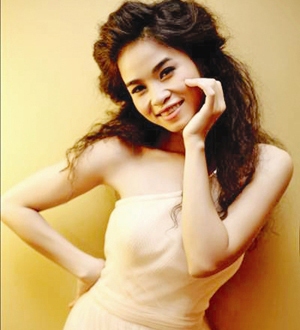 Ca sĩ Đồng Lan: Chuyện cô nhân viên văn phòng đi hát