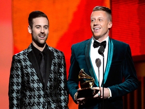 Daft Punk, Macklemore và Ryan Lewis thắng lớn tại Lễ trao giải Grammy 2014