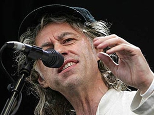 Bob Geldof "tuyển" sao làm nhạc ủng hộ cuộc chiến chống Ebola