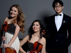 Pianist Nguyễn Việt Trung đọ tài cùng ba tài năng quốc tế sinh năm 1996