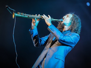 Nghe Kenny G thổi kèn không đến nỗi... buồn ngủ!