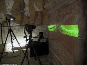 'Quét' lăng mộ Pharaoh Tutakhanmun: 90% có lăng mộ khác trong các căn phòng ẩn giấu