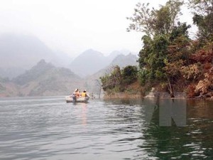 Lật ghe trên hồ thủy điện sông Tranh 2, một nạn nhân vẫn mất tích
