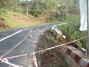 Đèo Prenn, Lâm Đồng: Sau tai nạn vẫn chưa có biển cảnh báo