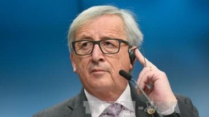 Chủ tịch EC cảnh báo nguy cơ EU sụp đổ