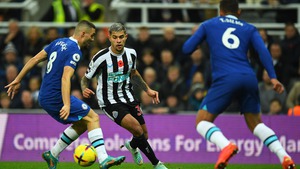 Ngoại hạng Anh vòng 16: Chelsea như bệ phóng để Newcastle thăng hoa
