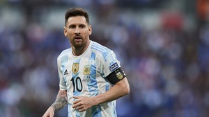 Tin nóng World Cup hôm nay ngày 18/11: CĐV Ý cổ vũ cho Argentina