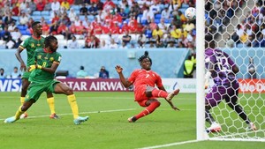 Kết quả Thụy Sĩ 1-0 Cameroon: Embolo tỏa sáng, Thụy Sĩ giành thắng lợi ngọt ngào