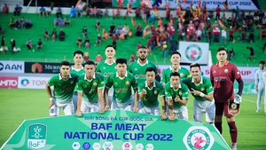 Kết quả Hà Nội FC 2-0 Bình Định: Văn Hậu lập siêu phẩm, Hà Nội FC vô địch Cúp quốc gia