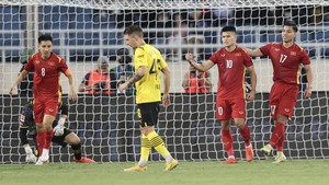 BLV Vũ Quang Huy: ‘Thắng Dortmund, tuyển Việt Nam hướng đến AFF Cup 2022’