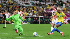 Cuộc đua Găng Vàng World Cup 2022: Livakovic hay Bounou sẽ được vinh danh?