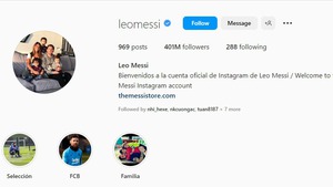 Messi vượt mặt Ronaldo trên Instagram