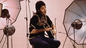 Ca khúc 'Live and Let Die': Giai thoại của Paul McCartney là bịa đặt?