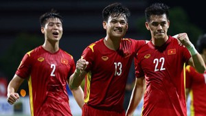 Việt Nam sẽ đá với đội hình nào trước Malaysia?