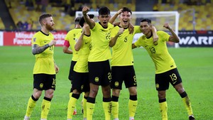 Tin nóng bóng đá sáng 25/12: Malaysia tự tin gặp ĐT Việt Nam