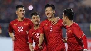 LTD bóng đá hôm nay 30/12: Đại chiến Singapore vs Việt Nam