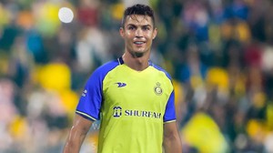 Ronaldo gia nhập Al Nassr: Cơ hội nào để các tuyển thủ Việt Nam chạm trán CR7?