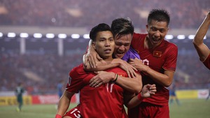 Lịch thi đấu bóng đá hôm nay 16/1: Việt Nam chiến Thái Lan