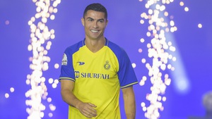 Tin bóng đá tối 6/1: Trận ra mắt của Ronaldo bất ngờ bị hoãn