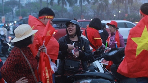 'Phe vé' trận Việt Nam vs Indonesia chán nản, hạ giá sát giờ thi đấu