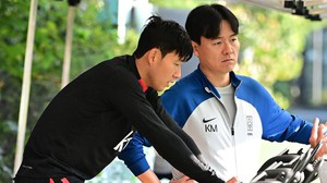 Tin nóng thể thao tối 10/10: Đấu ĐT Việt Nam, HLV Hàn Quốc hé lộ khả năng ra sân của Son Heung-min