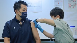 WHO hối thúc tiêm vaccine phòng Covid-19 trong mùa Thu và Đông