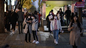 Hàn Quốc cảnh báo nguy cơ dân số dưới 14 tuổi giảm một nửa