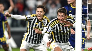 Vòng 10 Serie A: Juventus tạm “lên đỉnh” sau hơn 3 năm