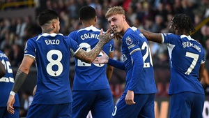 Vòng 8 Ngoại hạng Anh: Chelsea hồi sinh, Tottenham bản lĩnh