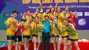 ‘Thần tài’ số 1 của bóng chuyền nữ Việt Nam, chỉ 2 năm đã đạt thành tích chưa từng có trong lịch sử