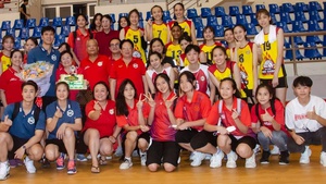 Hai ngôi sao bóng chuyền nữ Việt Nam và cuộc đối đầu đặc biệt trên hành trình tới vinh quang