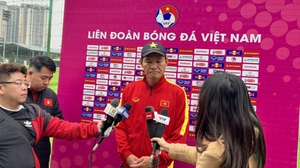 Đội tuyển nữ Việt Nam: Điểm danh ứng viên thay thế HLV Mai Đức Chung